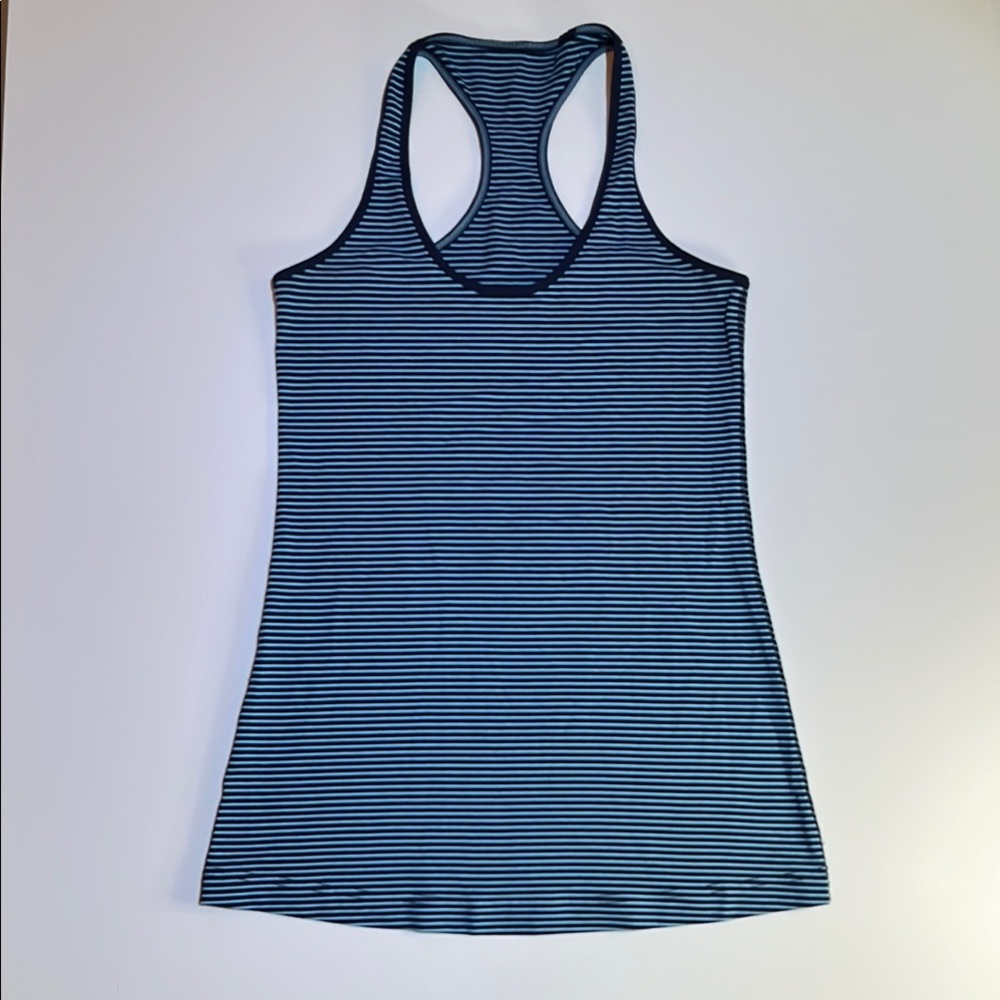 Lululemon Athletica Navy and Blue Fitted Sleeveless Tank Top
